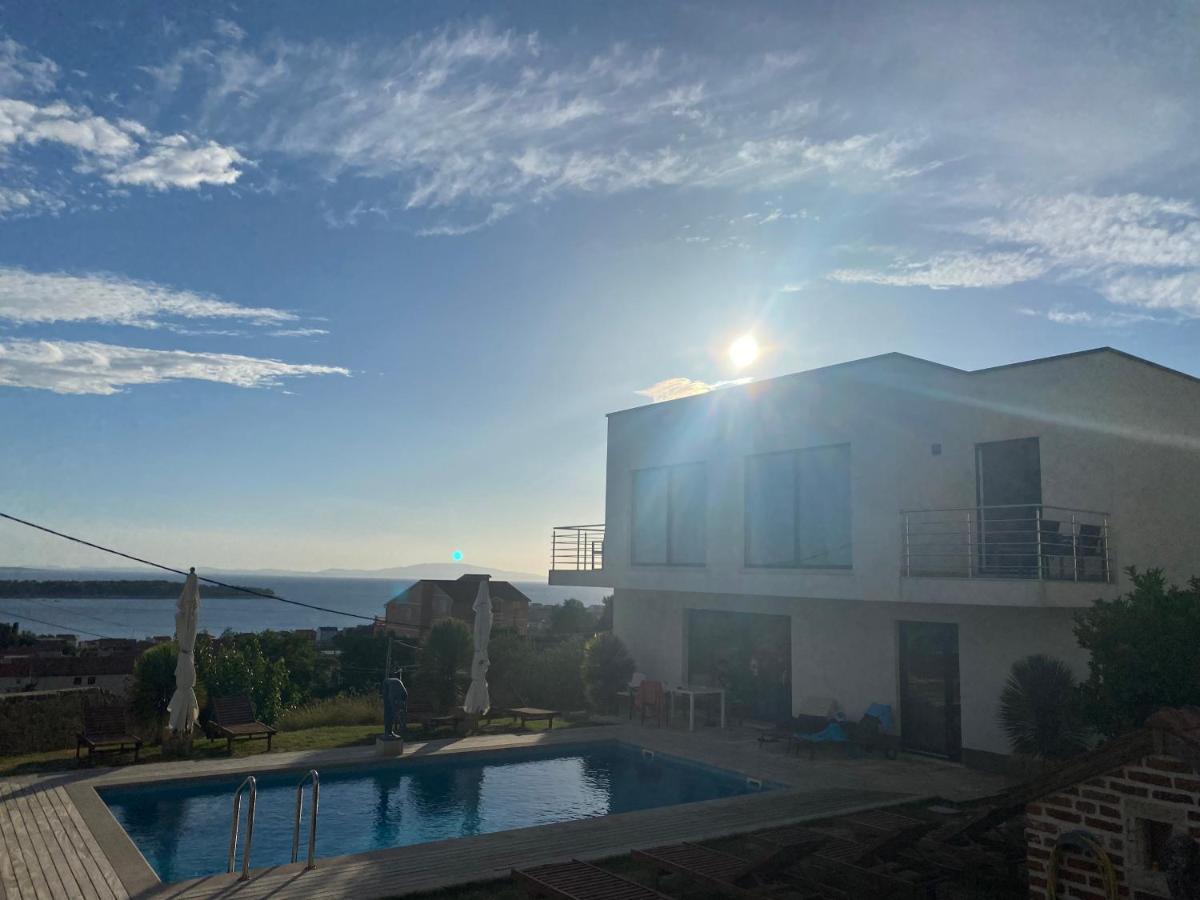Villa Joy 4Ever Banjol Exterior photo